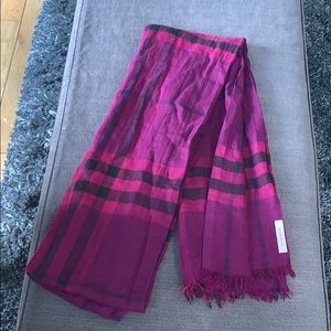 Burberry scarf